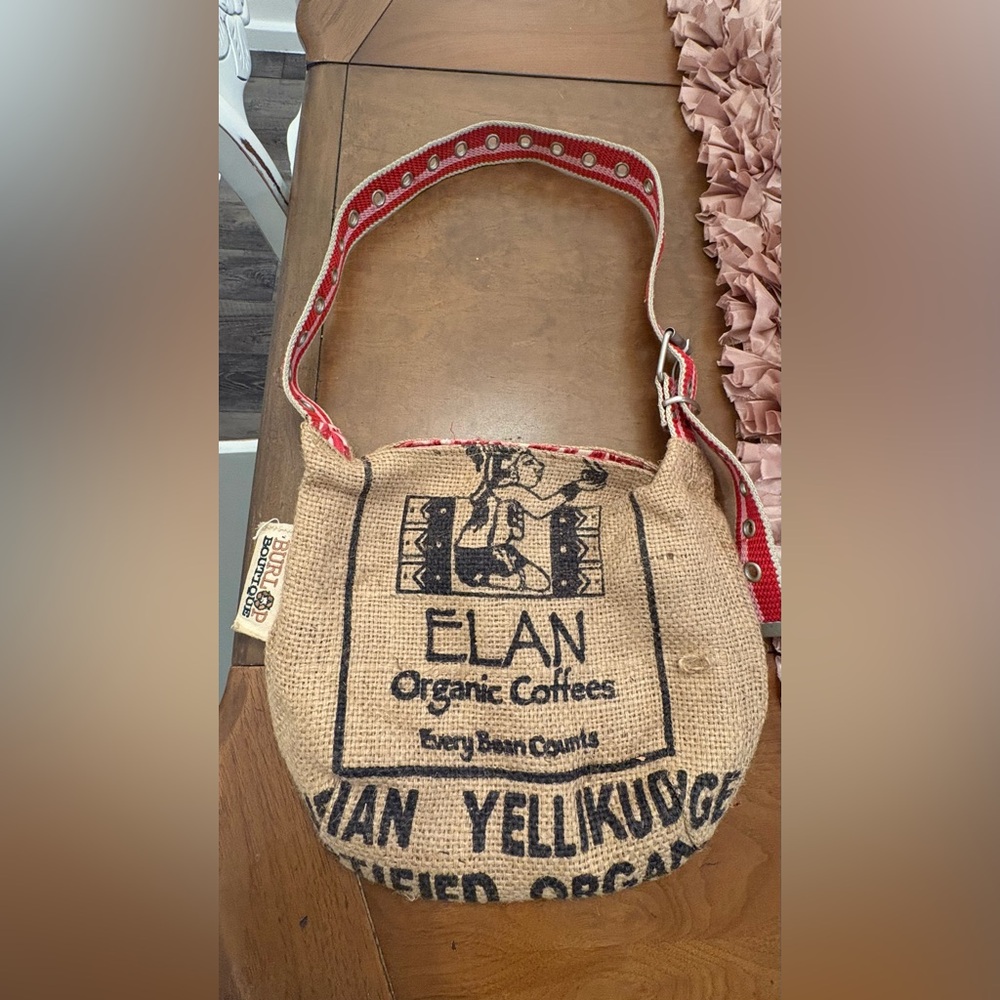 Ladies, burlap boutique, Crossbody purse, unique!
